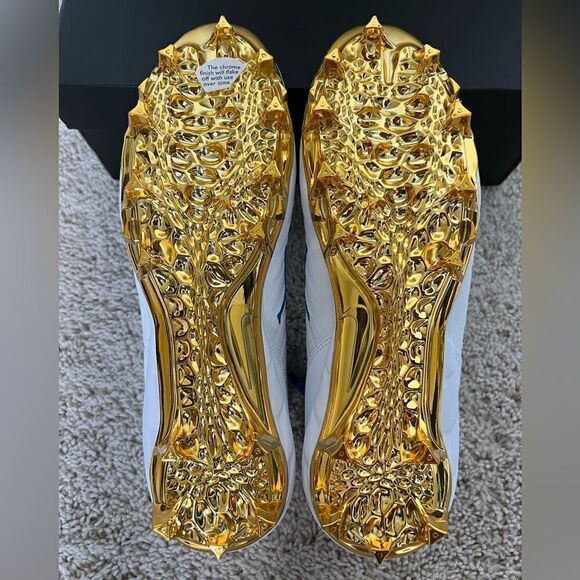 Nike Jordan UCLA Player Exclusive Football Cleats - Picture 8 of 11